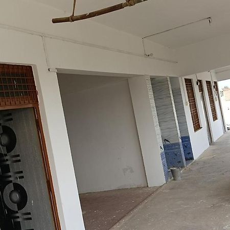 Savitri Garden Mayapuri Colony Chaatnag Road Jhunsi Prayagraj Jhusi Экстерьер фото